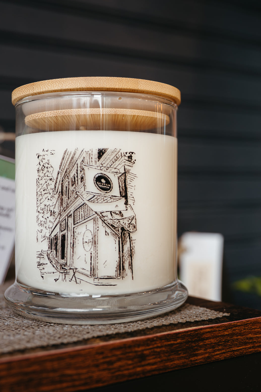 CLUTCH Candle